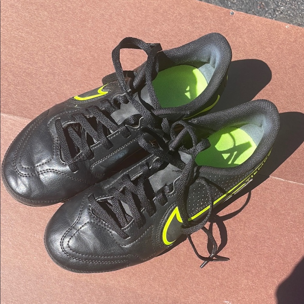 Nike tempo youth Black and Green soccer cleats
